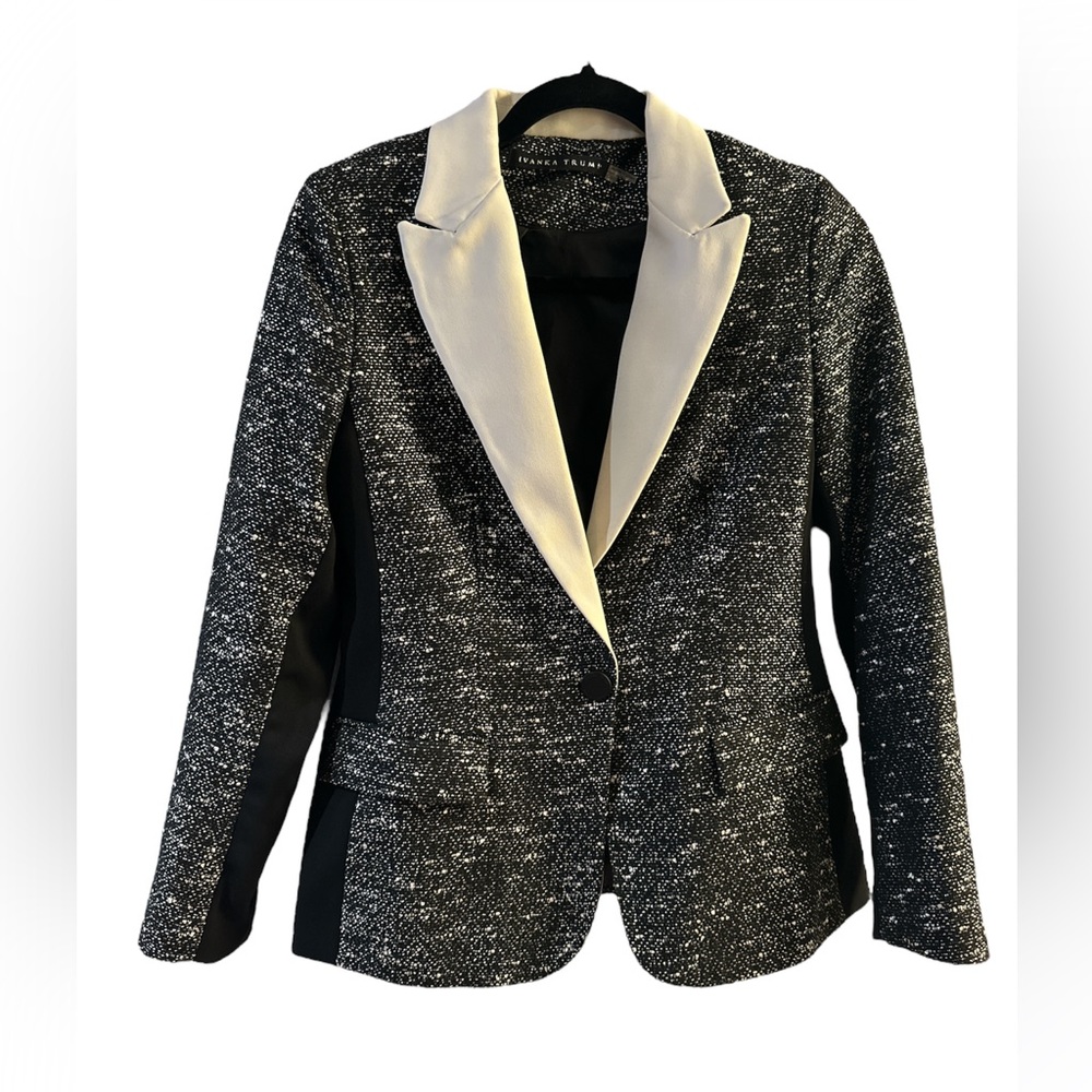 Gorgeous Ivanka Trump suit jacket blazer size 6